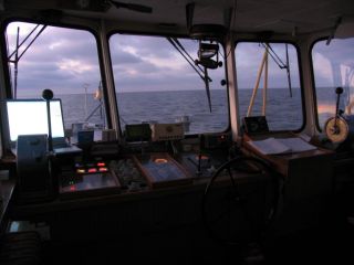 Ruderhaus im Licht der Morgendämmerung